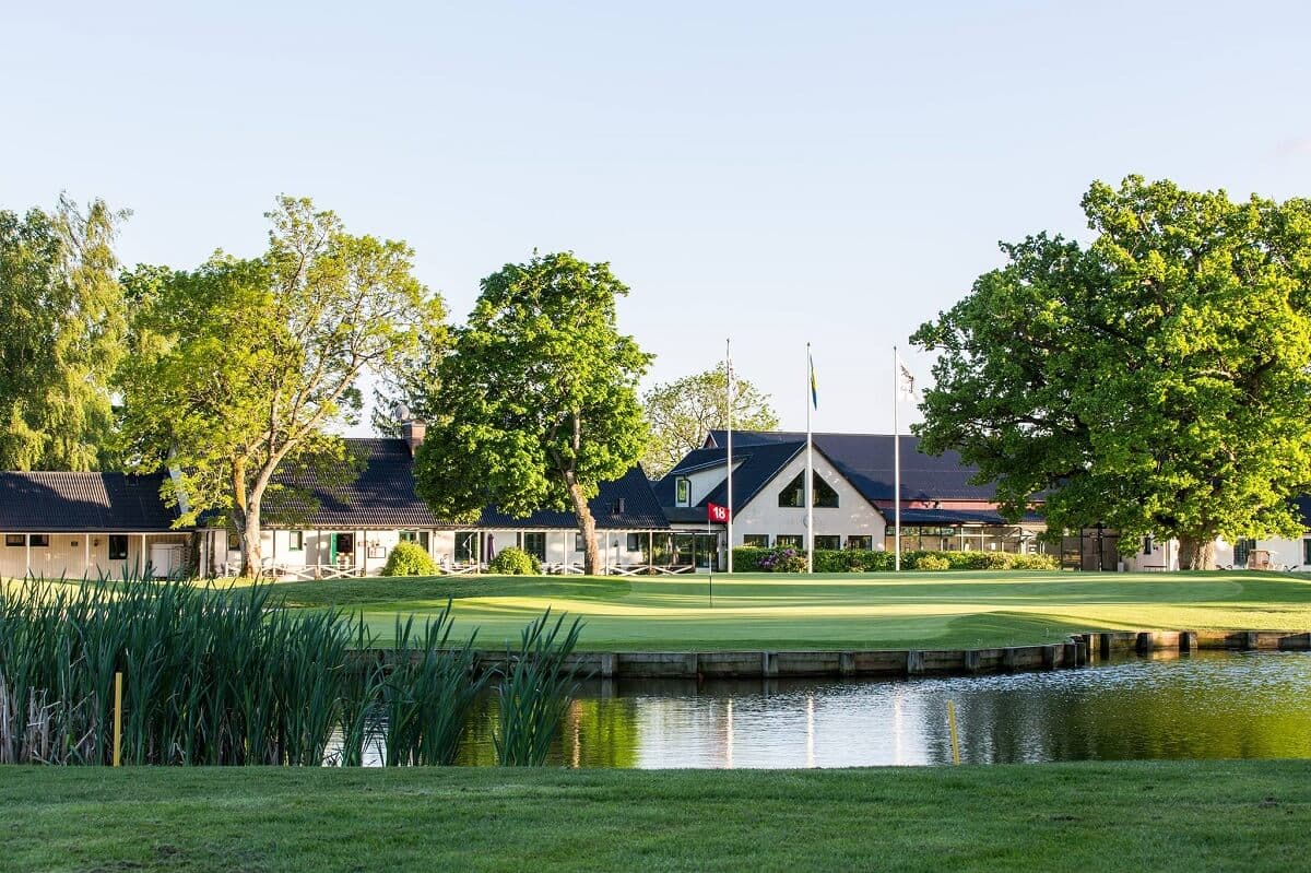golf course
